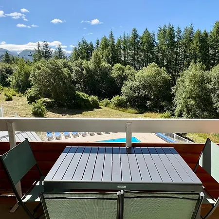 Pierre Et Les Bergers Au Pied Des Pistes & Piscine -sauna & Balcon Sud Apartment *